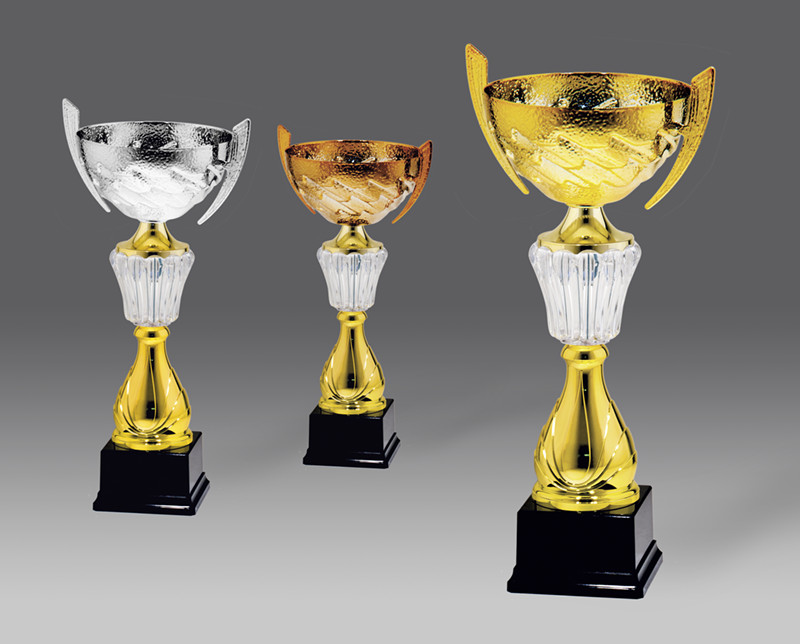 Puchar G24185 3, &oslash;12, h.35 (produkt niedost�pny) puchary statuetki medale