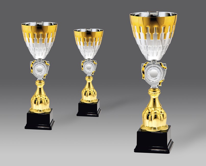 puchar G25167 3, &oslash;16, h.46 puchary statuetki medale
