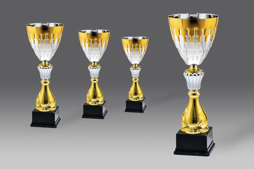 puchar G25171 4, &oslash;16, h.45 puchary statuetki medale
